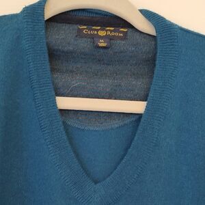 Club Room Men's Teal V-Neck Sweater